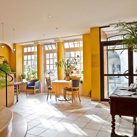 Logis Hotel De France Arudy Dış mekan fotoğraf