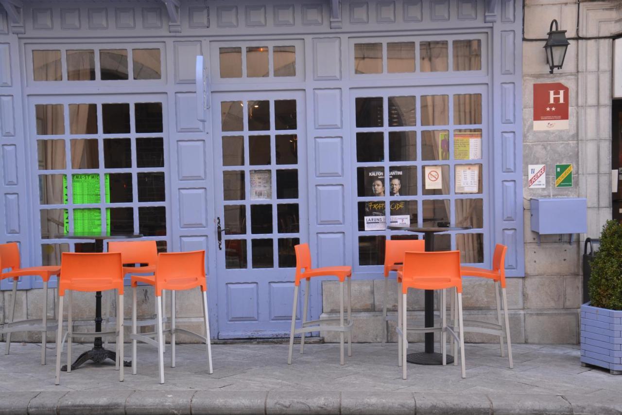 Logis Hotel De France Arudy Dış mekan fotoğraf