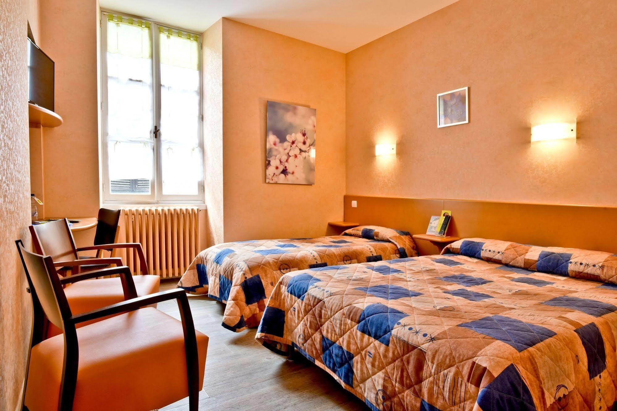 Logis Hotel De France Arudy Dış mekan fotoğraf