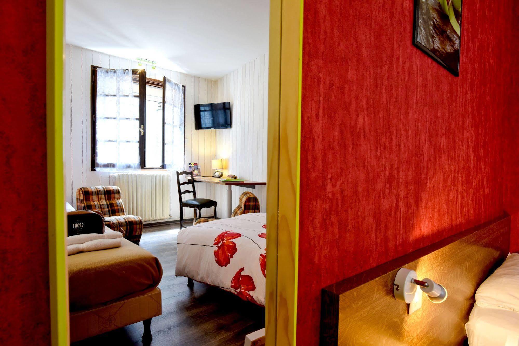 Logis Hotel De France Arudy Dış mekan fotoğraf