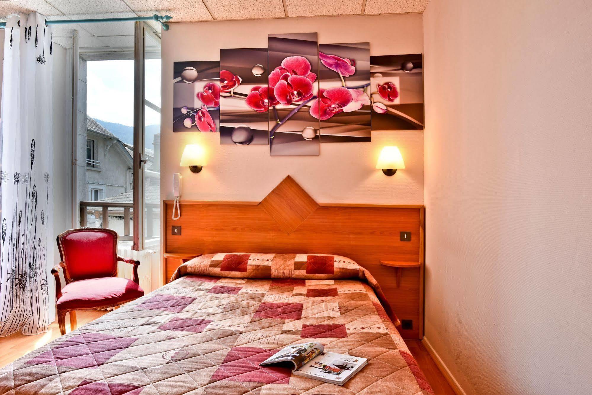 Logis Hotel De France Arudy Dış mekan fotoğraf